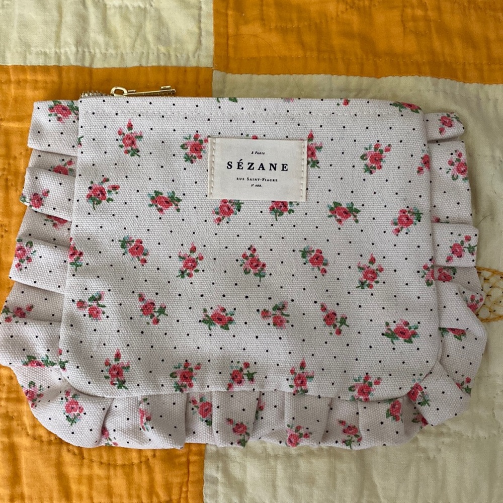Sézane floral pouch